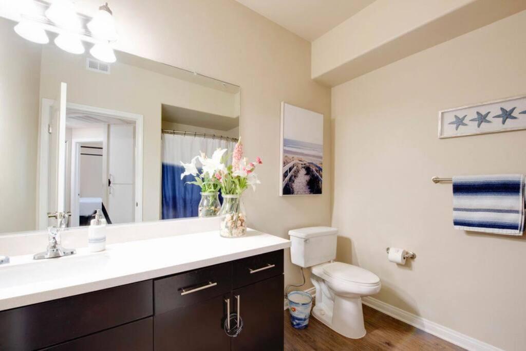 The Nest A Spacious 1 Bedroom Apartment With A Pool View Лос Анджелис Екстериор снимка